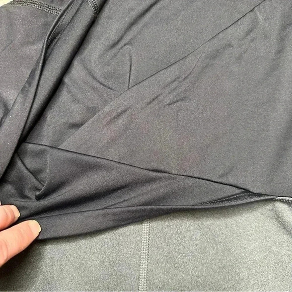 Isabel Maternity by Ingrid & Isabel Leggings Crossover Panel Black/Grey  Sz Med - Picture 15 of 16